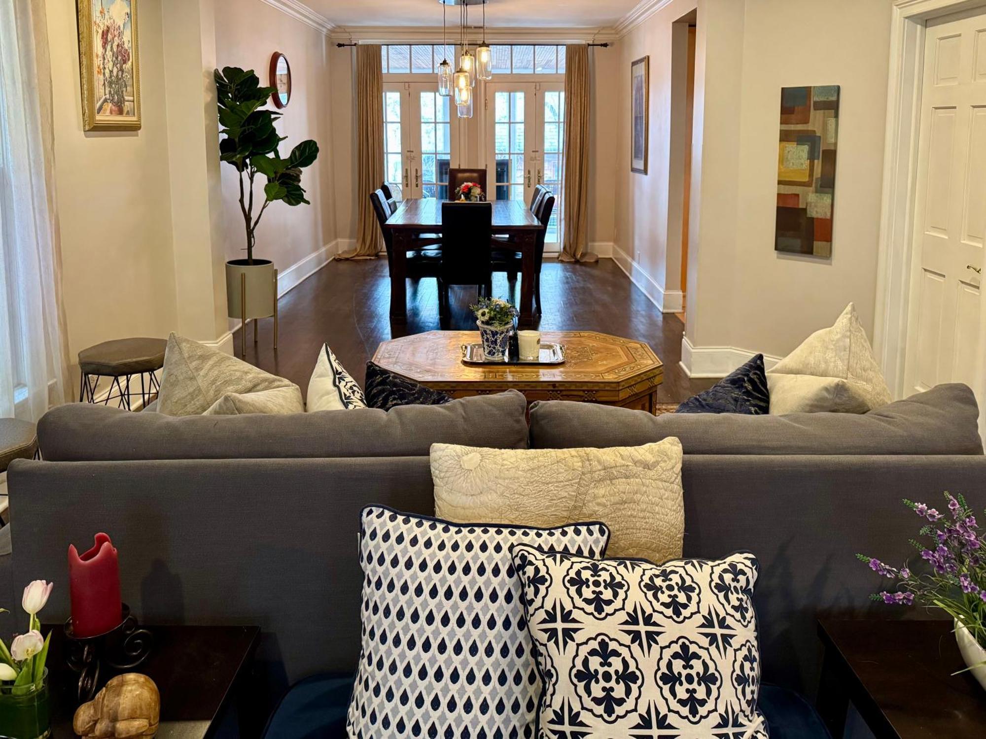 3 Bedroom Spacious Home In Ideal Location W Free Parking Back Yard Pets Welcome Chicago Luaran gambar